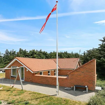 8 Person Holiday In Harbo Re