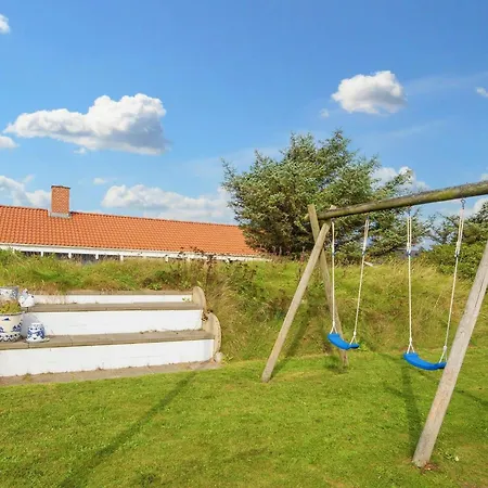 8 Person Holiday In Harbo Re *