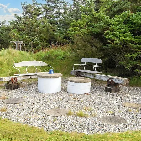 بيت للعطل 8 Person Holiday In Harbo Re *