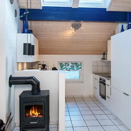 بيت للعطل 8 Person Holiday In Harbo Re