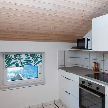 8 Person Holiday In Harbo Re *